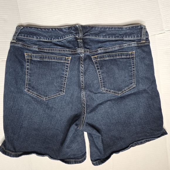 Torrid Denim Blue Women's Shorts - Picture 3 of 3